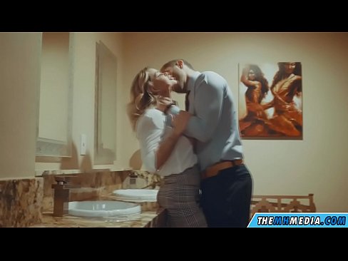 ❤️ Quand une blonde plantureuse vous séduit dans des toilettes publiques. ️❌ Vidéo anal at us fr.studiya-lpg-massazha-na-metro-vodnyj-stadion.ru ❌❤